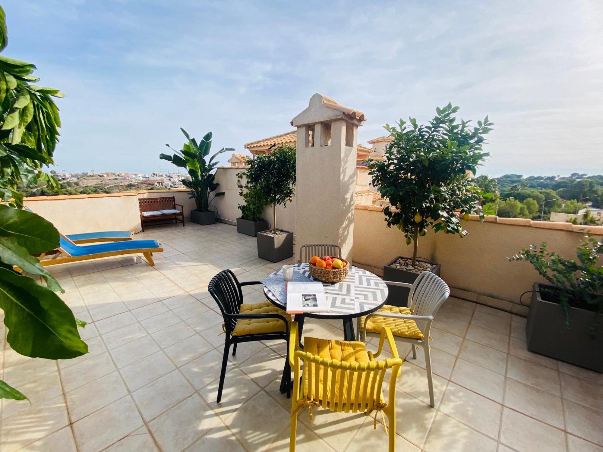 Open View Pinetree Penthouse Apartment Campoamor Ngoại thất bức ảnh